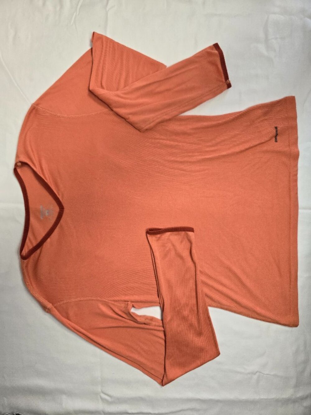 Patagonia Capilene Long Sleeve Base Layer Shirt Top Coral Size M